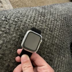 Apple Watch SE 40mm