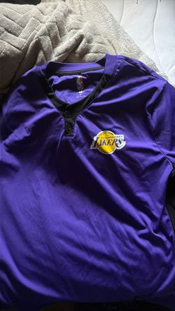 Lakers shirt