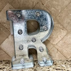 Light-Up Metal Letter “R” 7.5” x 10” – Rustic/Industrial Decor