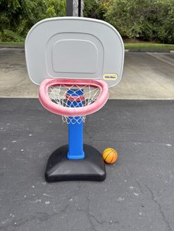 Adjustable Basketball hoop With Ball