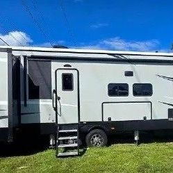 Gently Used 2019 Gateway M-3700rd 