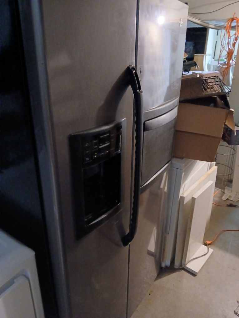 Double Door Fridge