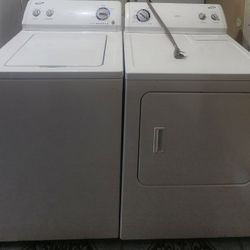 Large Capacity Crosley Washer And Electric Dryer Set  Made By Whirlpool 