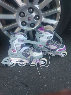 Roller Blades- womans size 9