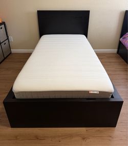 Twin Bed Frame & Mattress
