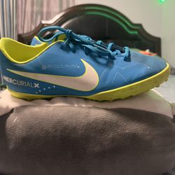 Nike turf soccer shoes kids
