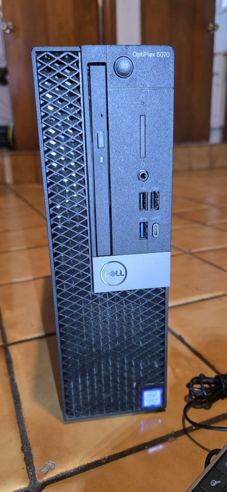 Dell 5070 SFF Pc 9500-3.00GHz-CPU 16GB Ram 1TB SSD GPU: NVIDIA  WiFi 