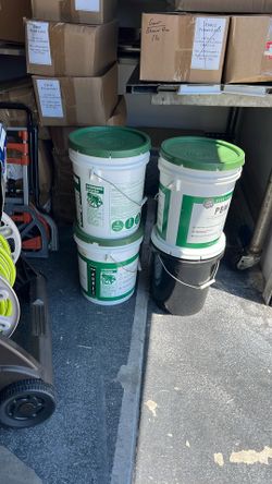 Nice And Clean Big Size Container