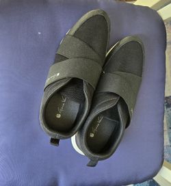 Gloria Vanderbilt AVA slip on sneakers Woman(used)