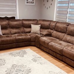 Power Reclining Sectional Sofa