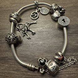 Pandora Bracelet With Charms 