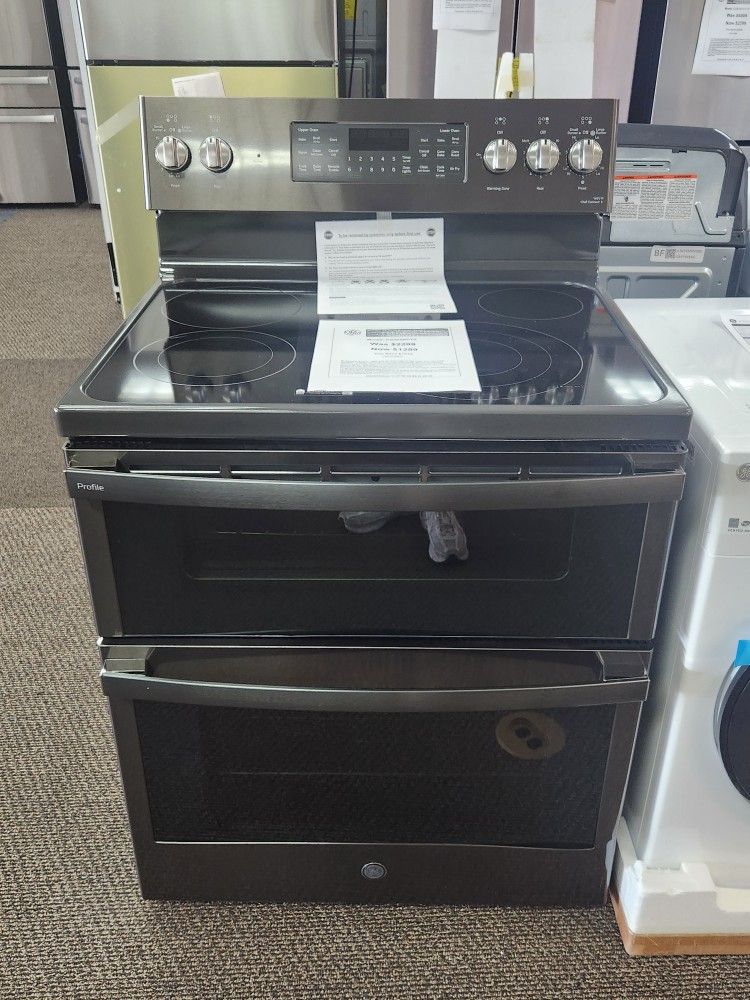 Profile 30 in. 5 Burner Smart Freestanding Double Oven Electric Range in Black Stainless with Convection and Air Fry