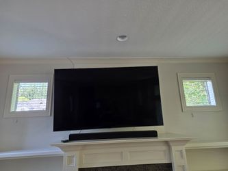 75" samsong wall Mounted TV