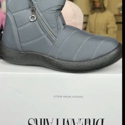 Snow Boots