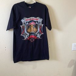 05 Harley Davidson, Moscow T-Shirt, Size Medium.