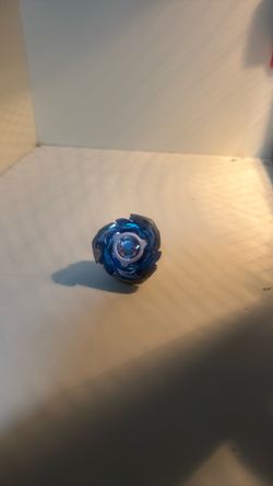 Courage dran Beyblade x