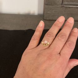 Gold Ring With Pink and Clear Stones