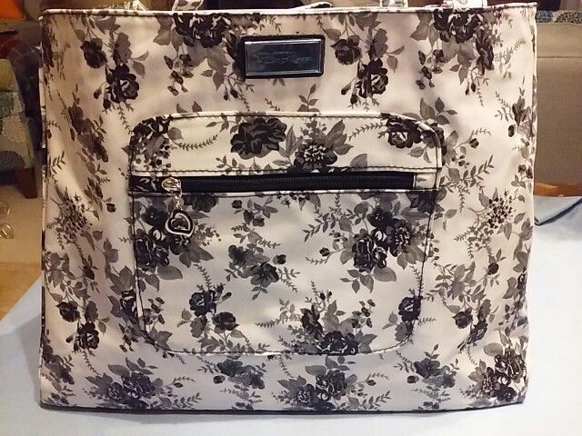 Bella Russo Black & White Large Tote Bag Reversible Flowers Polka Dots  15” x 5" x 13” NEW IN BOX-