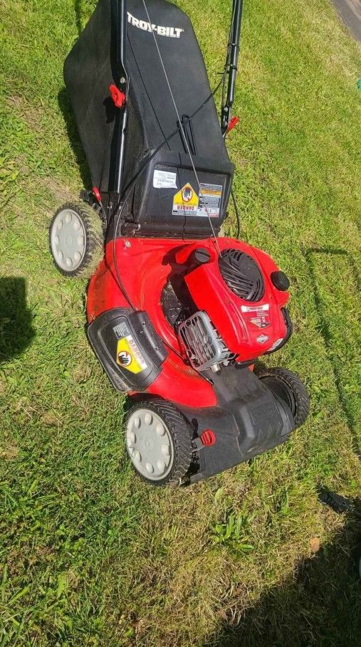 Like New 150cc Troy-bilt Lawn Mower