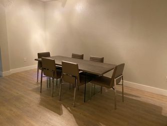 Dining table with 6 chairs from city furniture