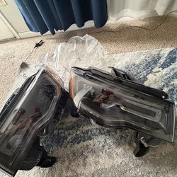 Jeep Grand Cherokee LED Headlights