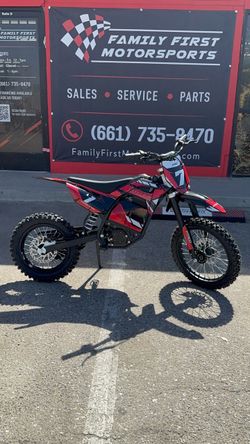 Vitacci 2000 watt Electric Dirt Bike