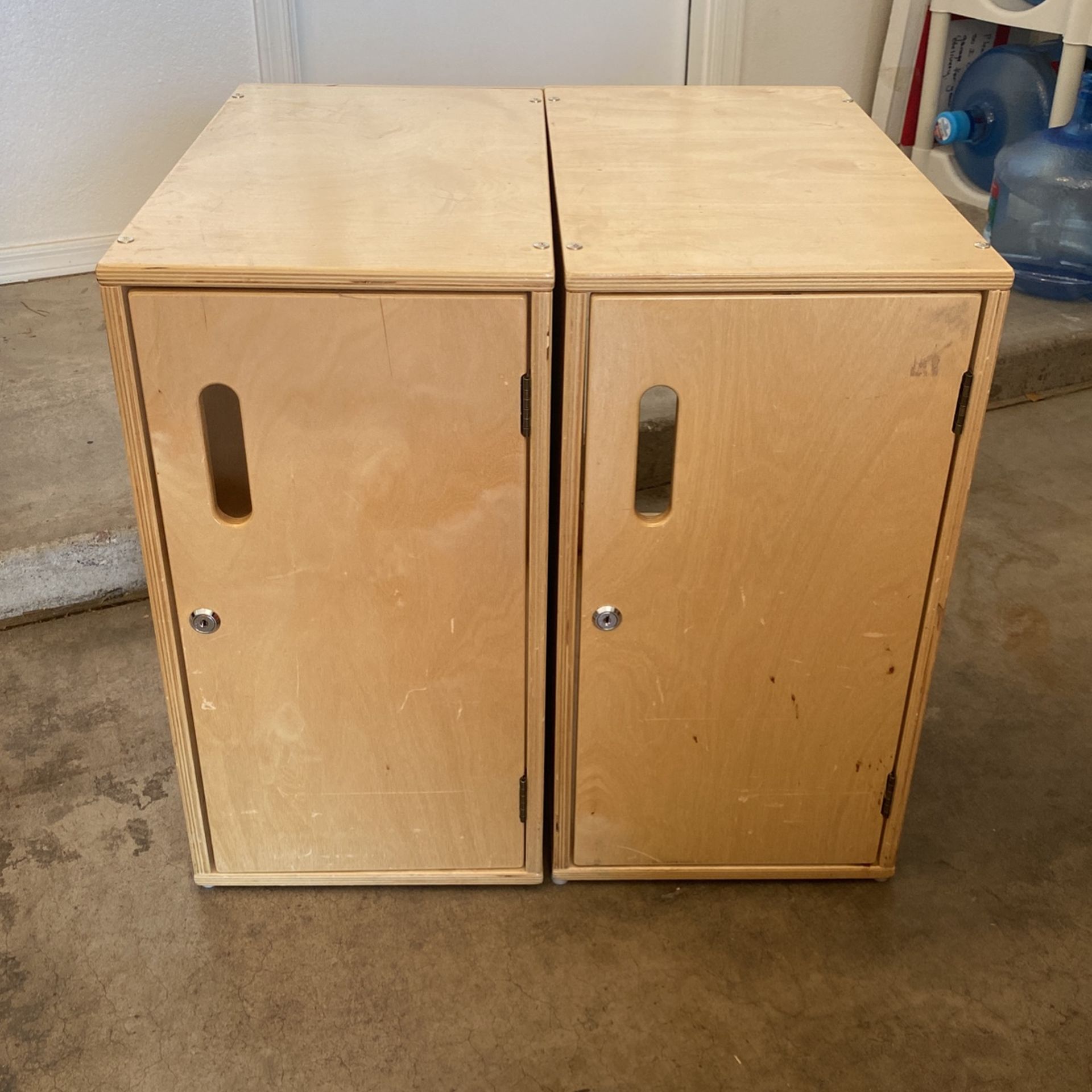 Small Bookshelves