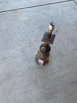 Lamp base