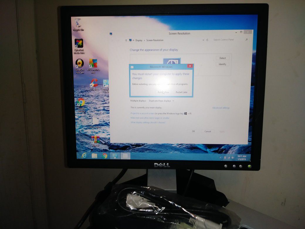 Dell 17" LCD PC/notebook monitor