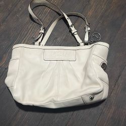 Coach White Leather Tote Bag 