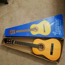 Student Guitar ( Lauren )