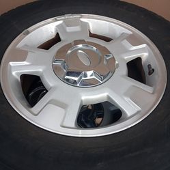 Ford f150 XLT 225/65/17
