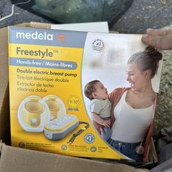 Medela Wearable Portable Breast Pump