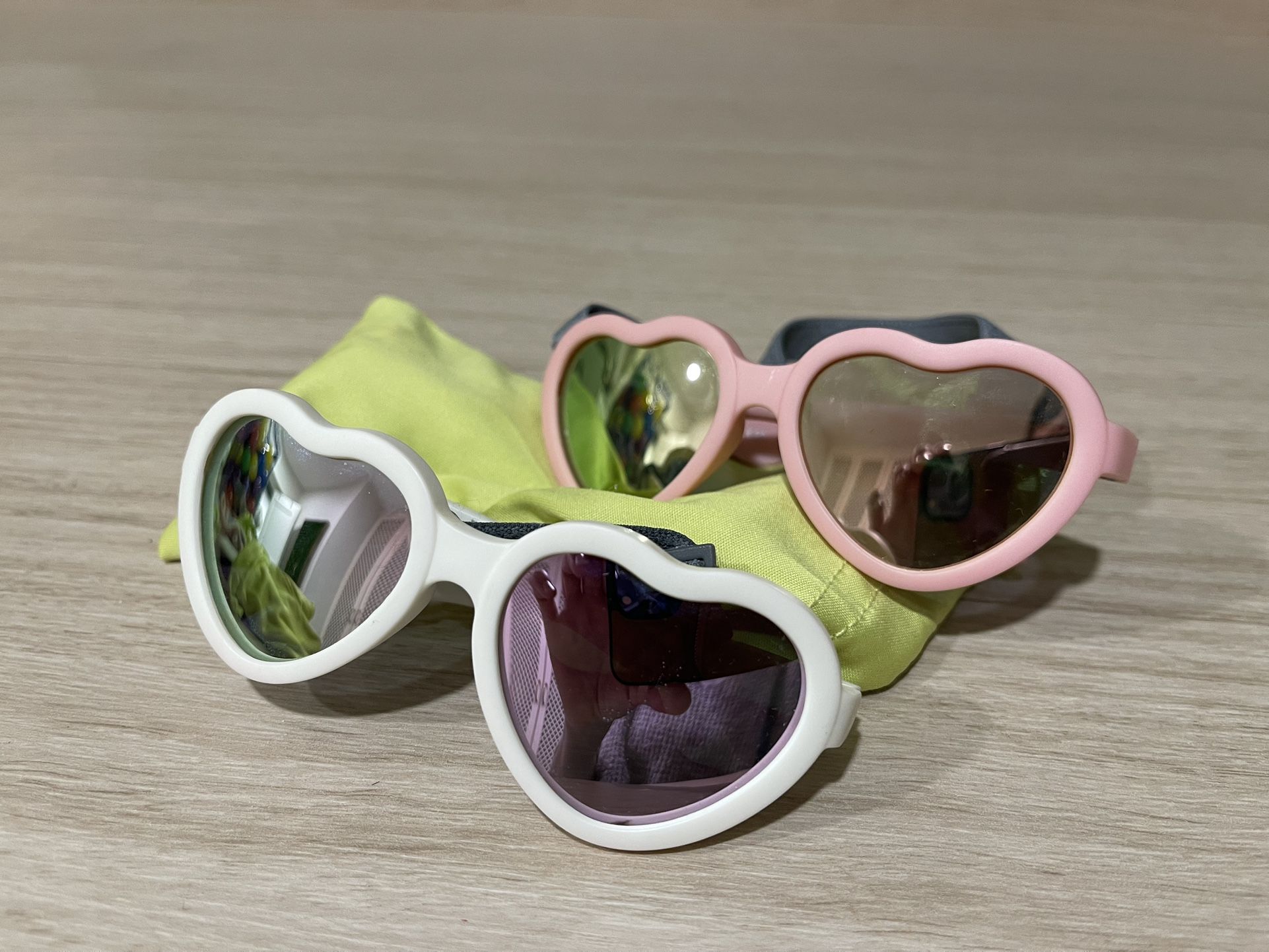 Flexible Heart Shaped Baby Polarized Sunglasses with Strap Adjustable Toddler & Infant Age 0-24 Months