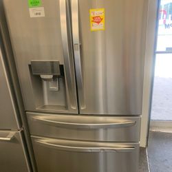 LG LRMDCS 22.5 cu. ft. 4-Door French Door Refrigerator