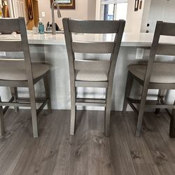 Counter Stools- El Dorado Furniture