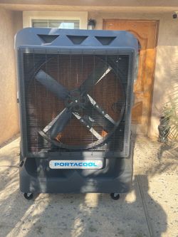 Portacool cyclone 160 fan like new asking $2000 firm price Precio Firme can deliver for a fee if needed
