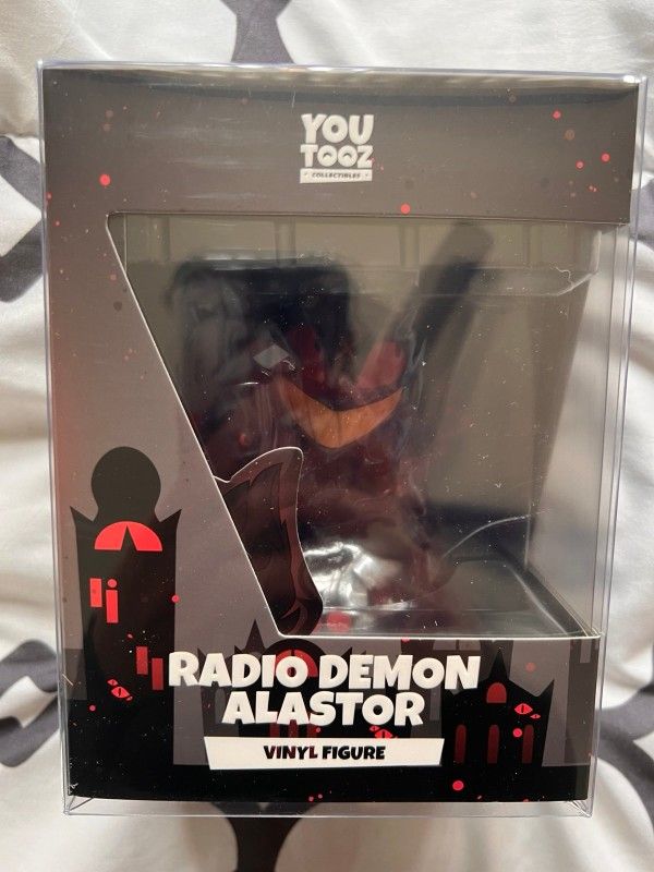 Radio Demon Alastor #1 Youtooz