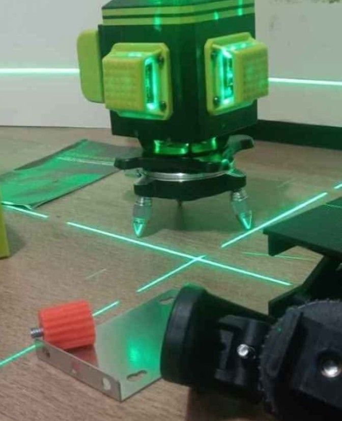 Nivel Laser level 4D 16 Line Green Self-Leveling 360° Rotary Cross Measurement new. nuevo láser para construcción tile o carpinteria o mas tengo difer