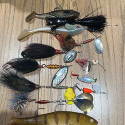 12 Tiger Muskie Lures