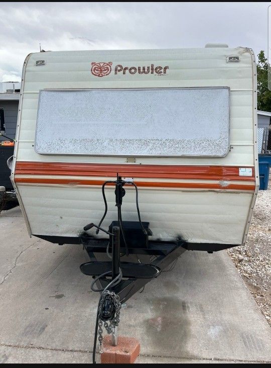 1983 Prowler 24ft Camper Trailer 