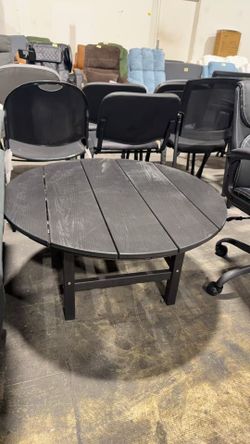 35.5'' Round Outdoor Coffee Table