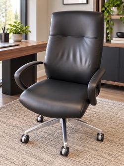 Donati Black Leather Executive Office Chair