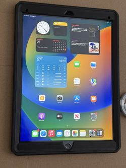 Ipad Pro 12.9" 1st Gen Space Gray Tablet 128gb + Cellular Unlocked /w Otter Box Case 100% Battery
