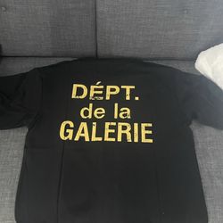 Gallery Dept Shirt Size Large New