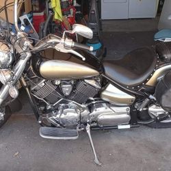 2005 Yamaha Custom