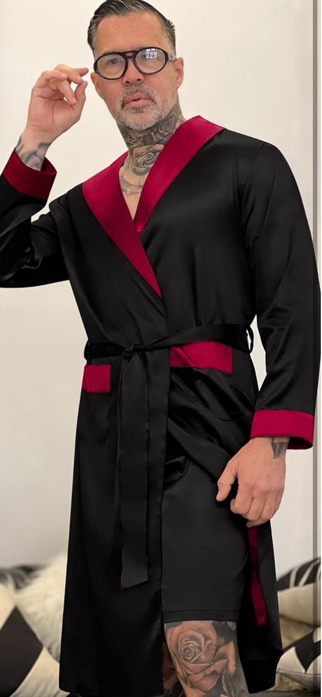 Medium Men's Satin Robe Silky Kimono Bathrobe Lightweight Soft Sleepwear