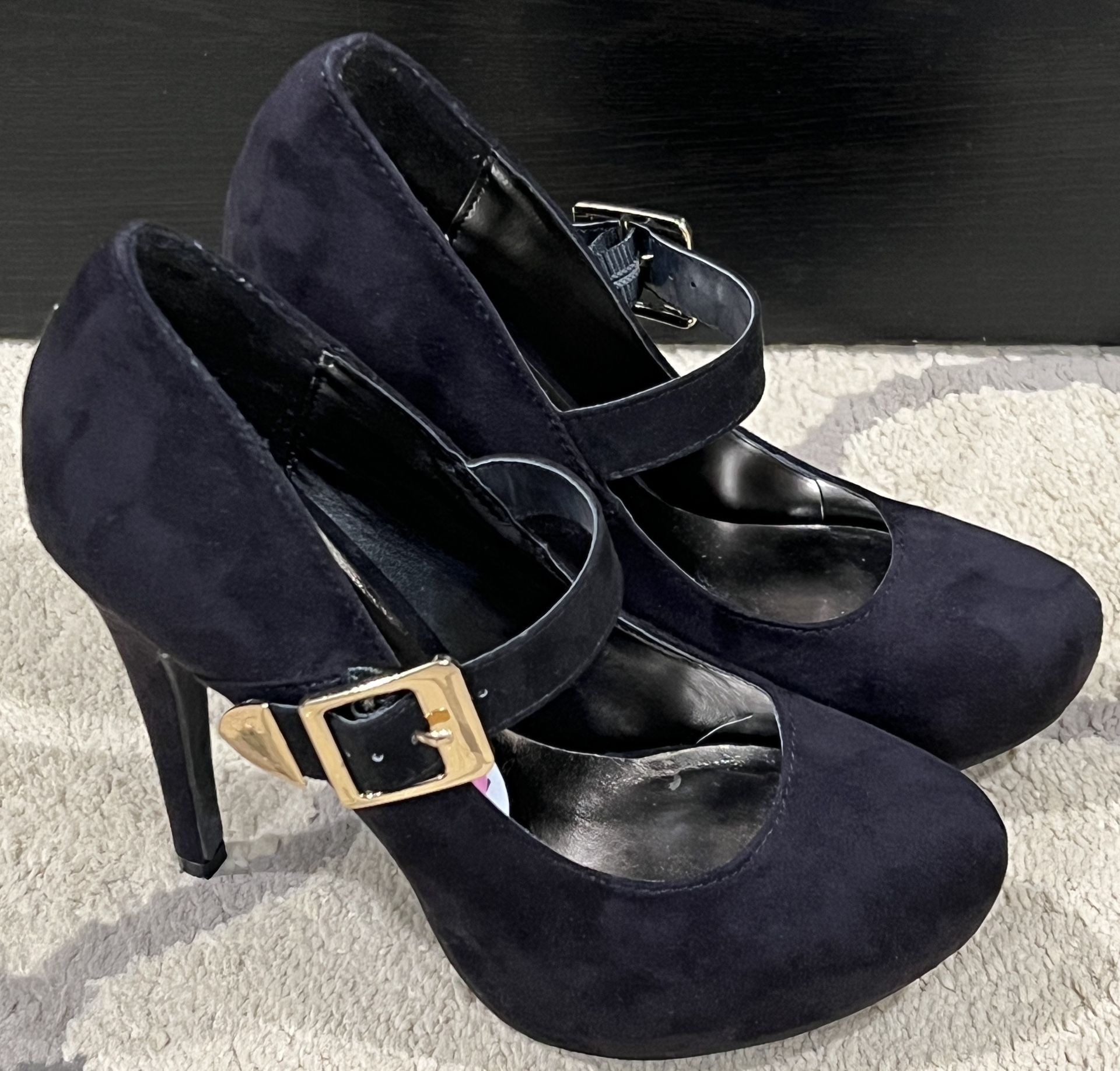 NEW Black Suede Heels