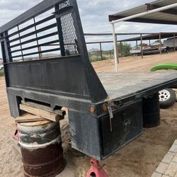 Iron flatbed 