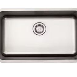 Glacier Bay 30 in. Undermount Single Bowl 18-Gauge Stainless Steel Kitchen Sink with Strainer
